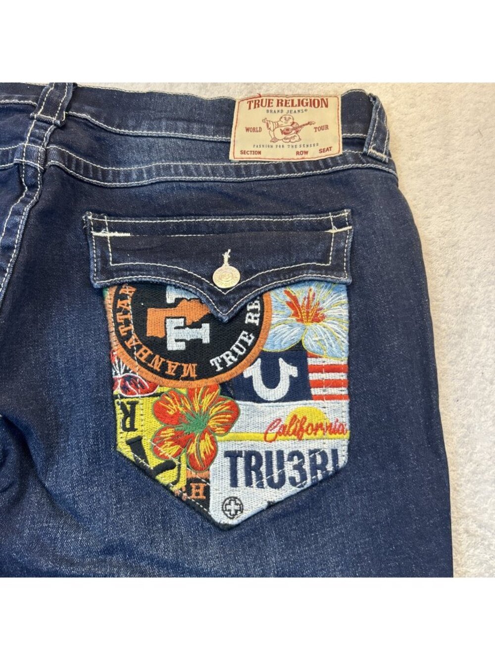 True Religion Jeans Ricky Relaxed Straight Back Pocket Embroidered 40x34 Men New